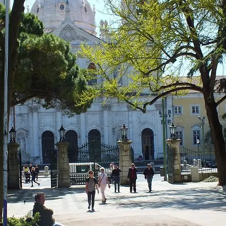 Апартаменты Charming In Estrela *